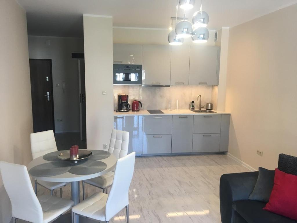 شقة Apartament Silence Baltic Wenecja بوبيروفو المظهر الخارجي الصورة