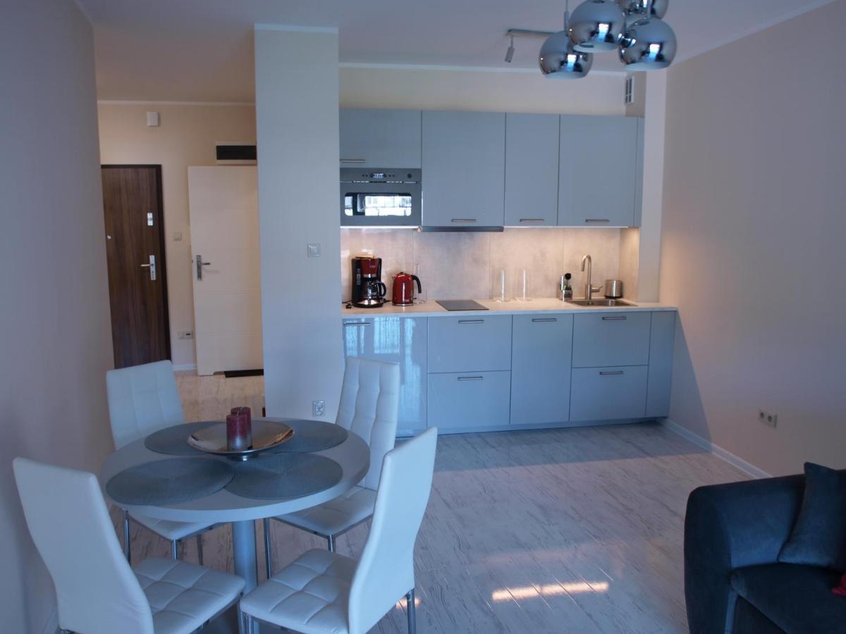 شقة Apartament Silence Baltic Wenecja بوبيروفو المظهر الخارجي الصورة